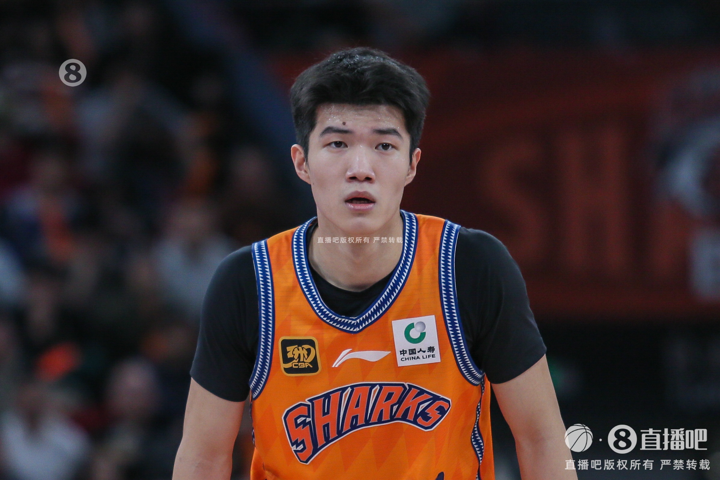 率先发力!偰李永炜首节5中4拿到11分 三分4中3
