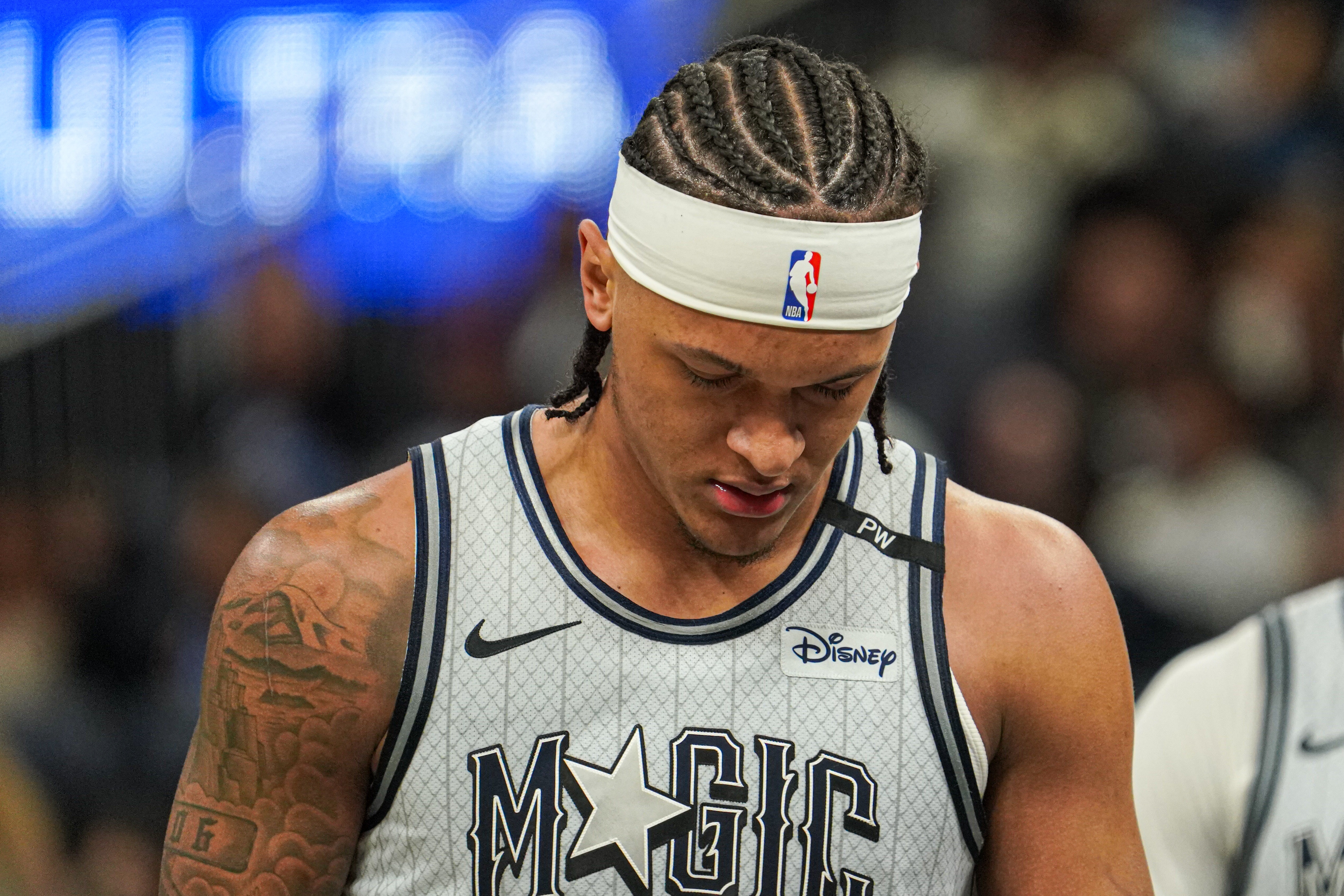 NBA彩经:湖人击退尼克斯 火箭擒下鹈鹕 勇士轻取篮网 绿军胜76人